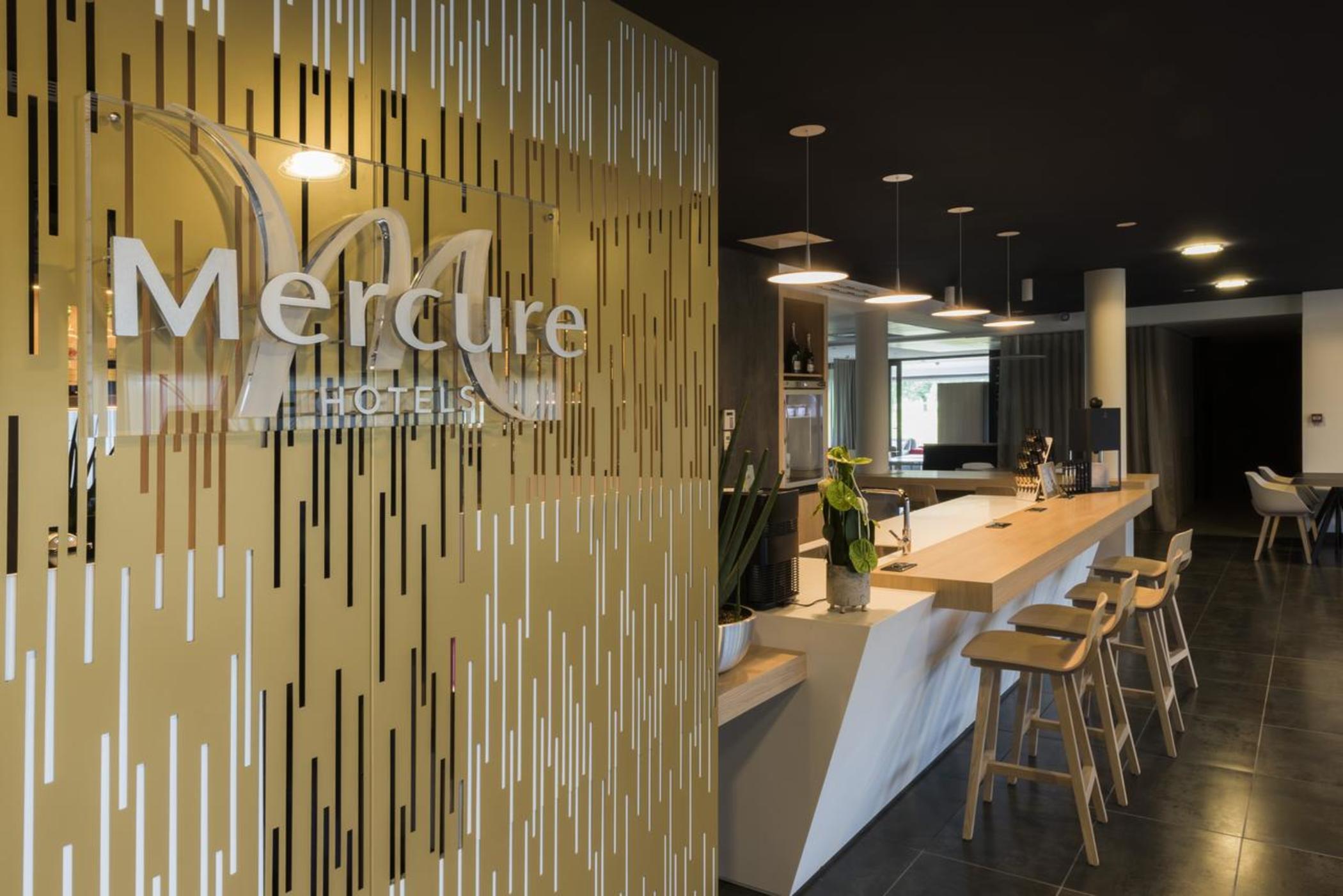 Hotel Mercure Nantes Ouest Saint-Herblain Zenith Exterior photo